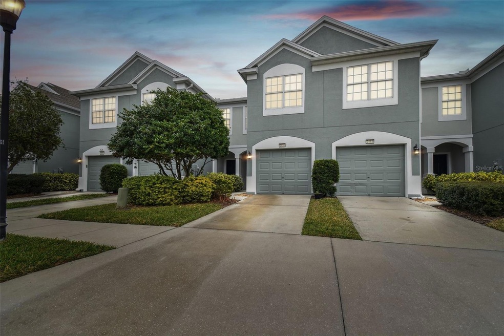 Beautiful 3 bedroom 2 1/2 bath Townhome