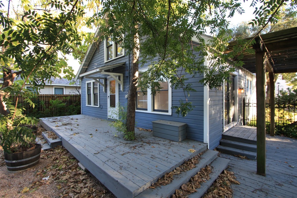 941 Key St, Houston, TX 77009 - photo 1