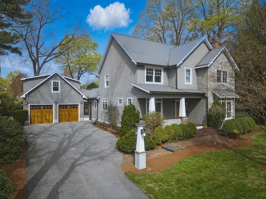 44 Raymond St, Nashua, NH 03064 - photo 1