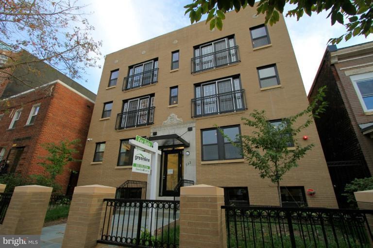 732 Lamont St NW unit 402, Washington, DC 20010 - photo 1