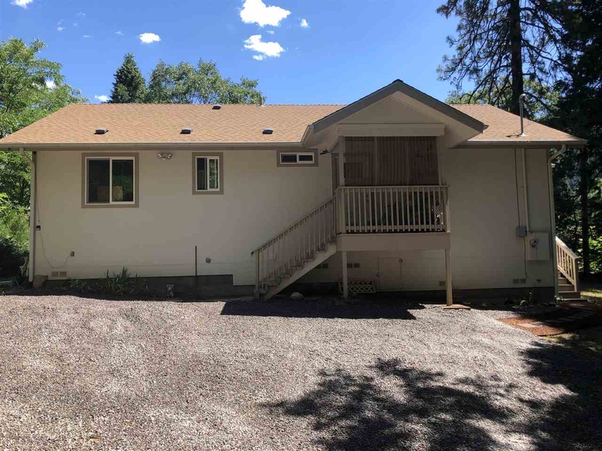 6909 Dunsmuir Ave, Dunsmuir, CA 96025 - photo 1