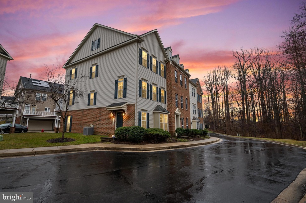 4506 Hidden Stream Ct, Owings Mills, MD 21117 - photo 1