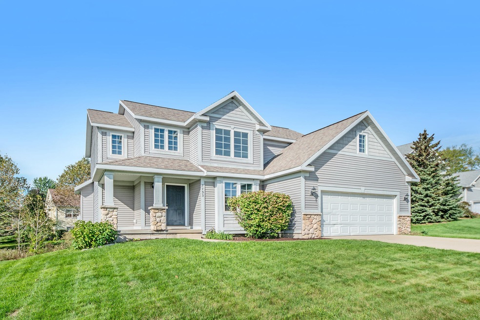8733 Hightree Ct SW