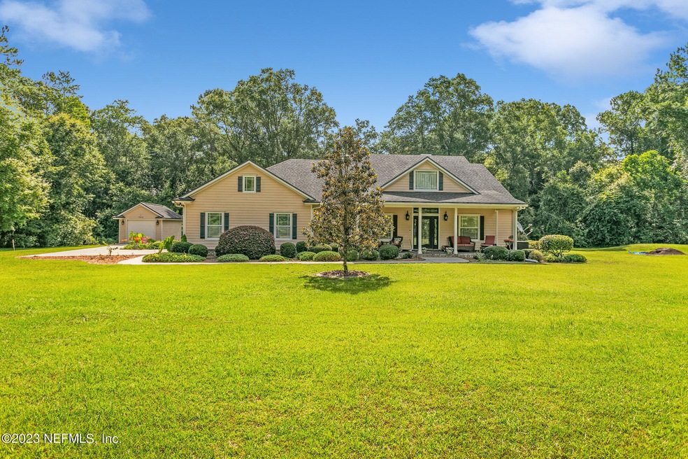 Live in Privacy and Luxury!