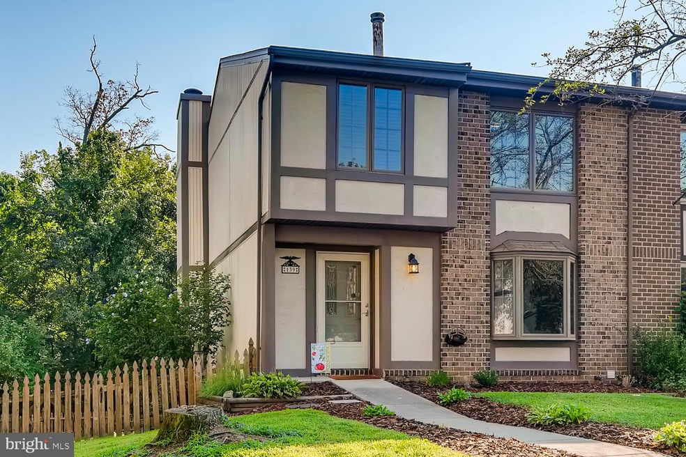 139 Bourbon Ct, Parkville, MD 21234 - photo 1