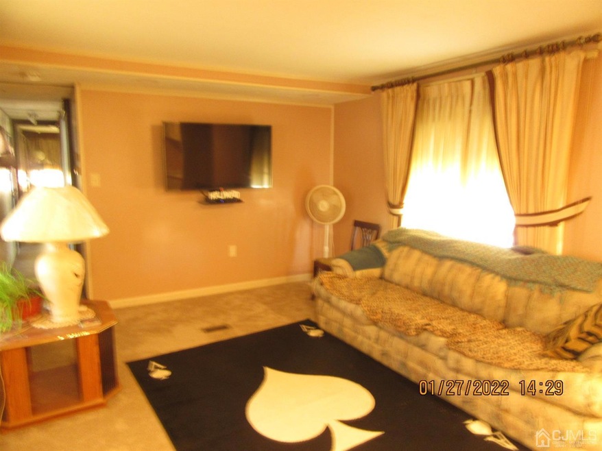 26 Dalbert St unit N-10, Carteret, NJ 07008 - photo 1