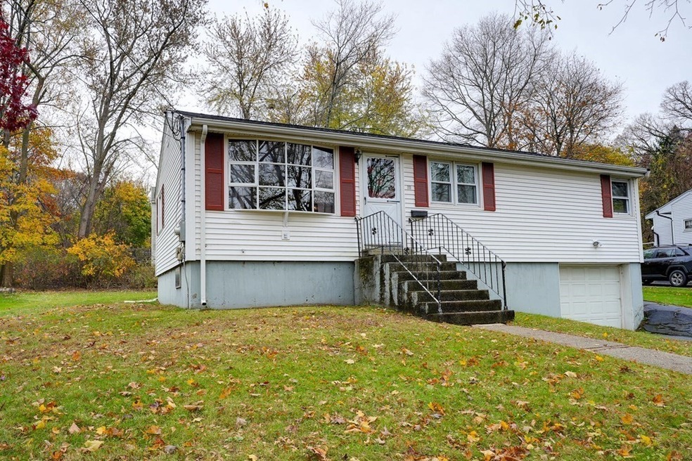 20 Roath St, Worcester, MA 01604 - photo 1