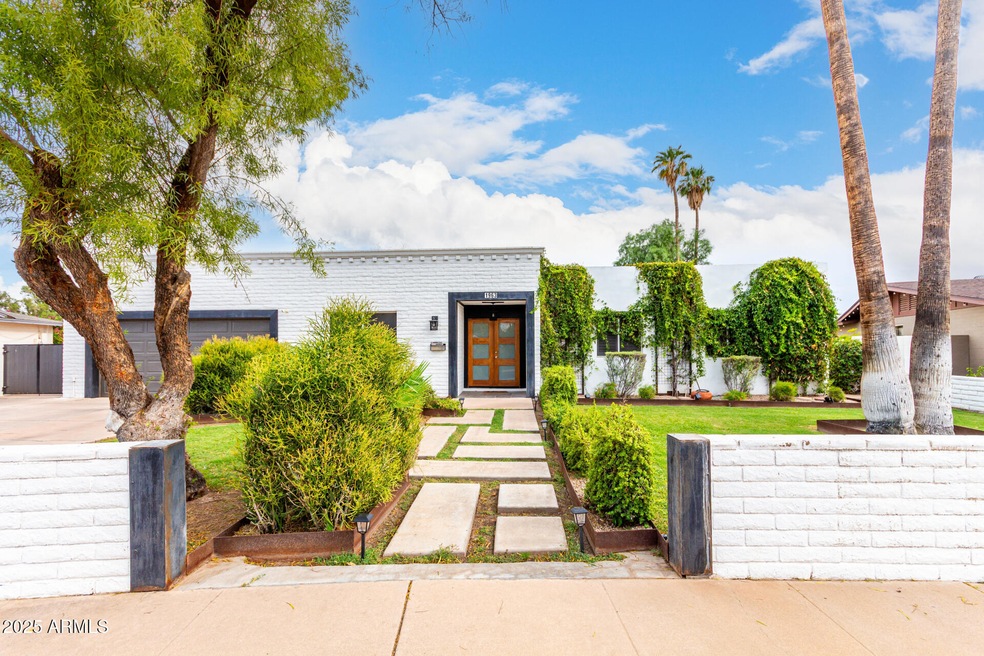 1963 E Loma Vista Dr, Tempe, AZ 85282 - photo 1