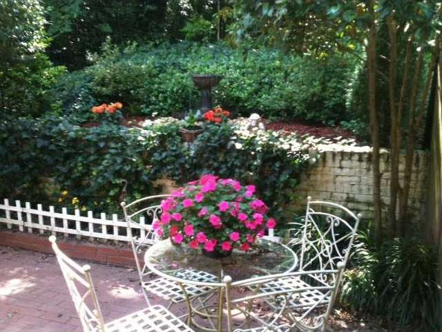 Patio/Deck. Tranquil Patio Oasis w/  Fountain to w