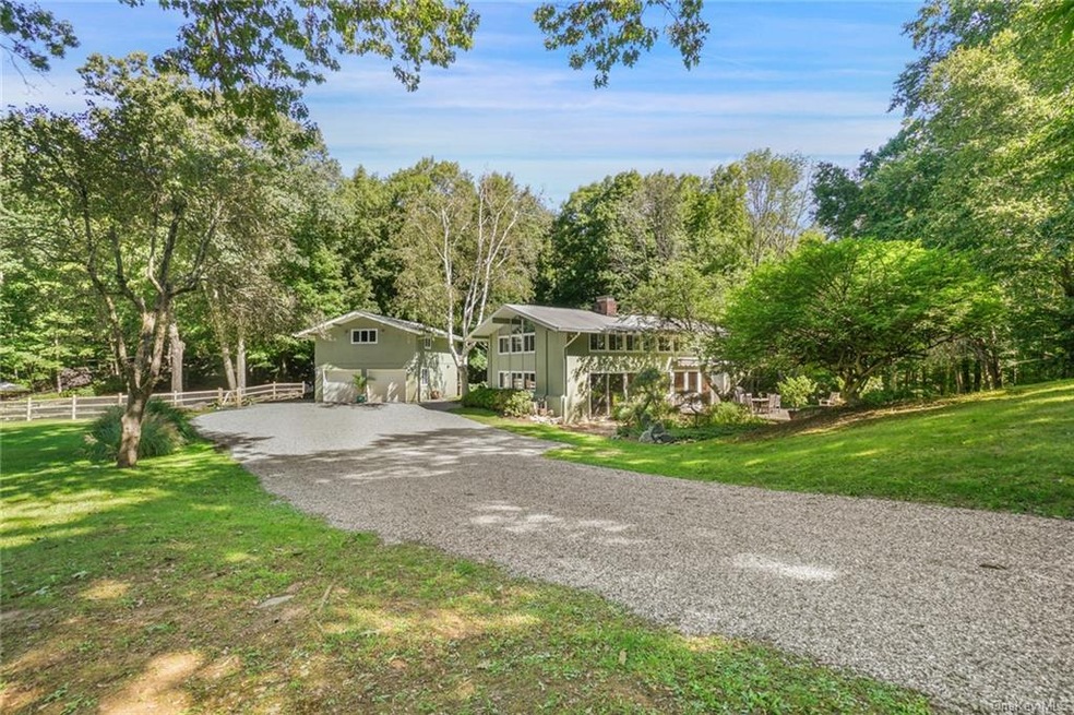 5 S Bedford Rd, Pound Ridge, NY 10576 - photo 1