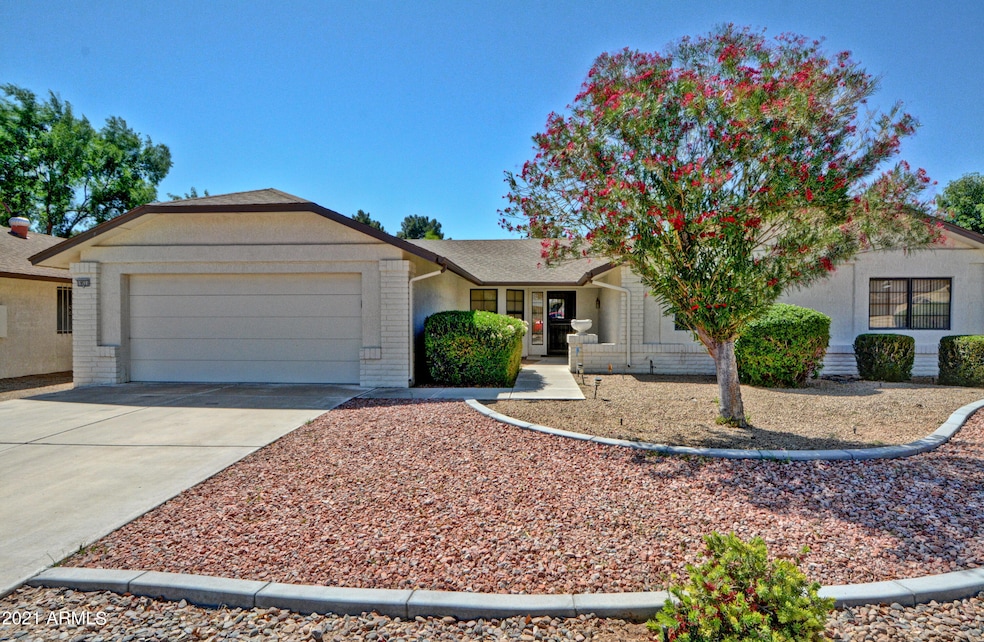 19531 N 141st Ave unit 26, Sun City West, AZ 85375 - photo 1