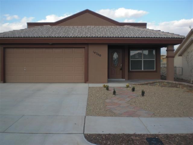 14260 Desert Mesquite Dr, Horizon City, TX 79928 - photo 1