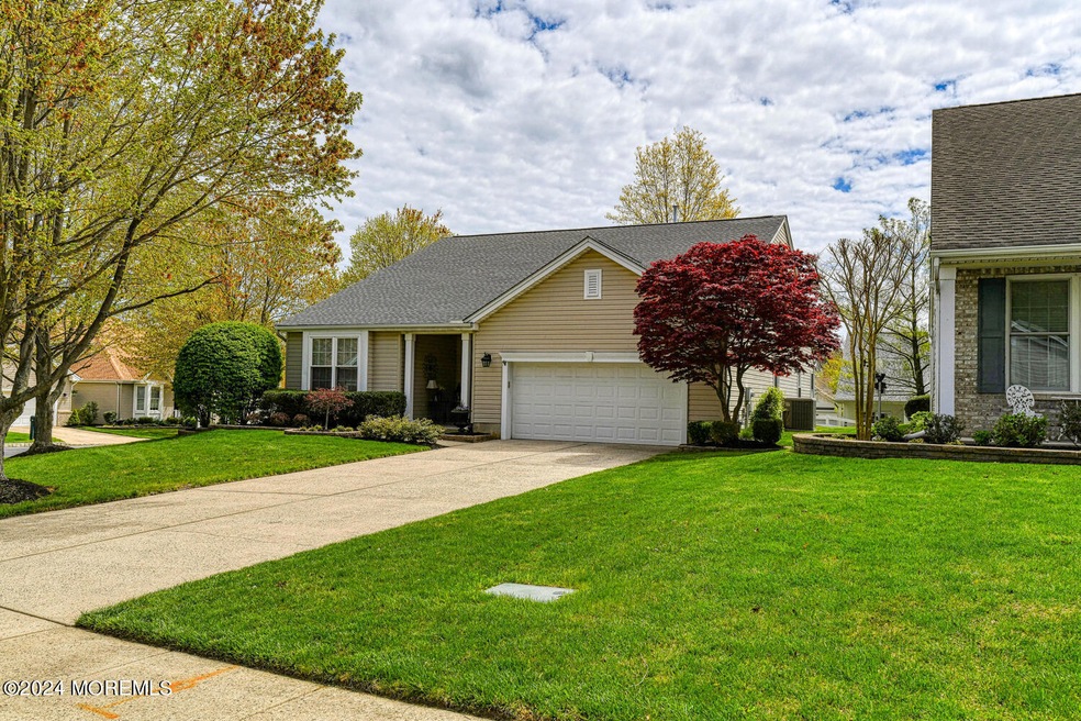 63 Tall Pines Dr Dr Tinton-large-001-011