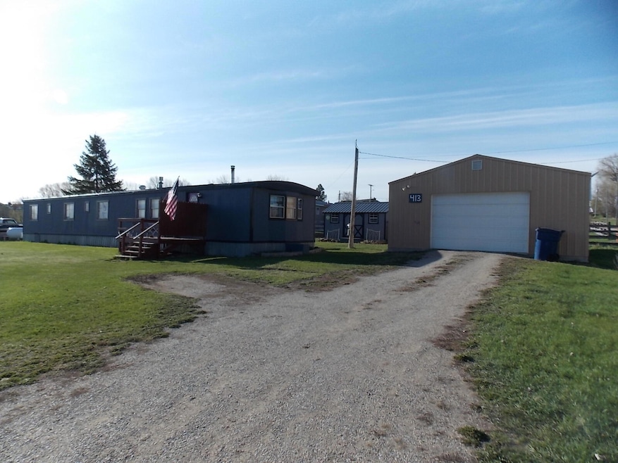 413 2nd St S, Hobson, MT 59452 - photo 1