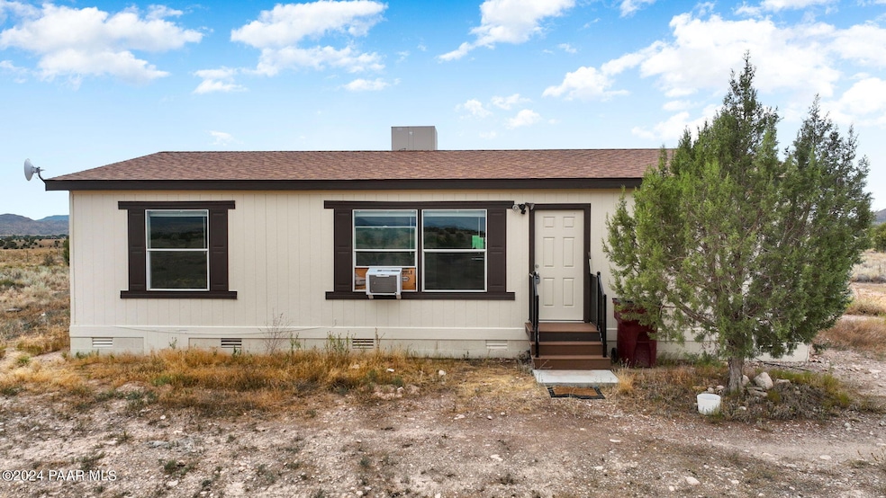 22925 N Post Rd, Paulden, AZ 86334 - photo 1