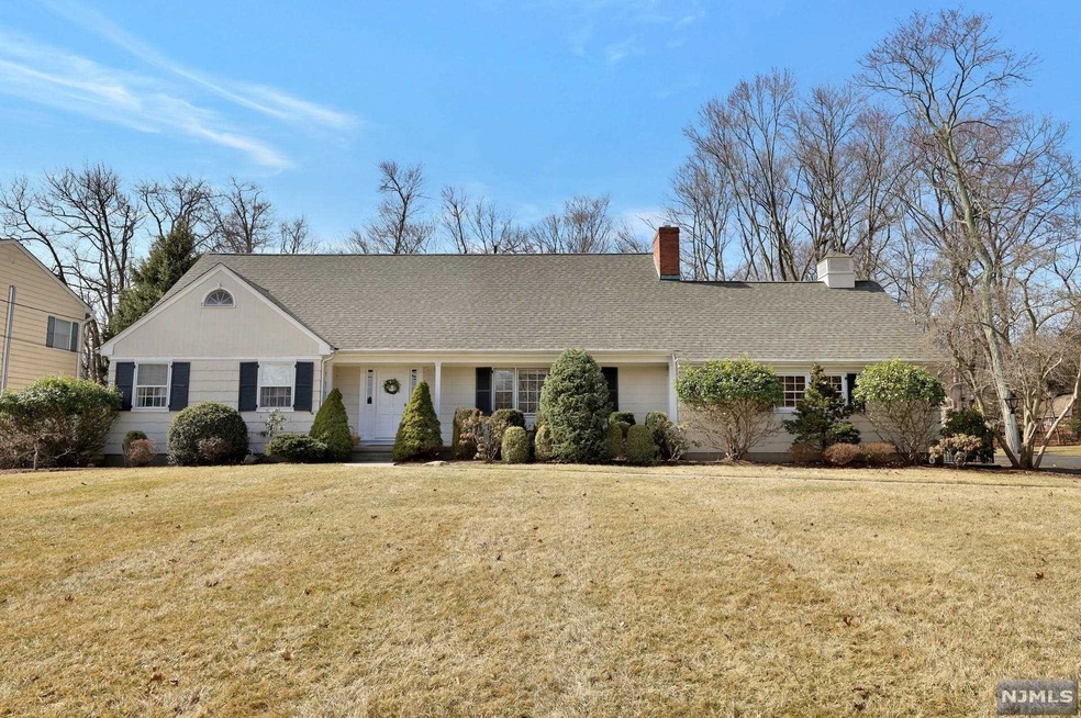 83 Craig Rd, Hillsdale, NJ 07642 - photo 1