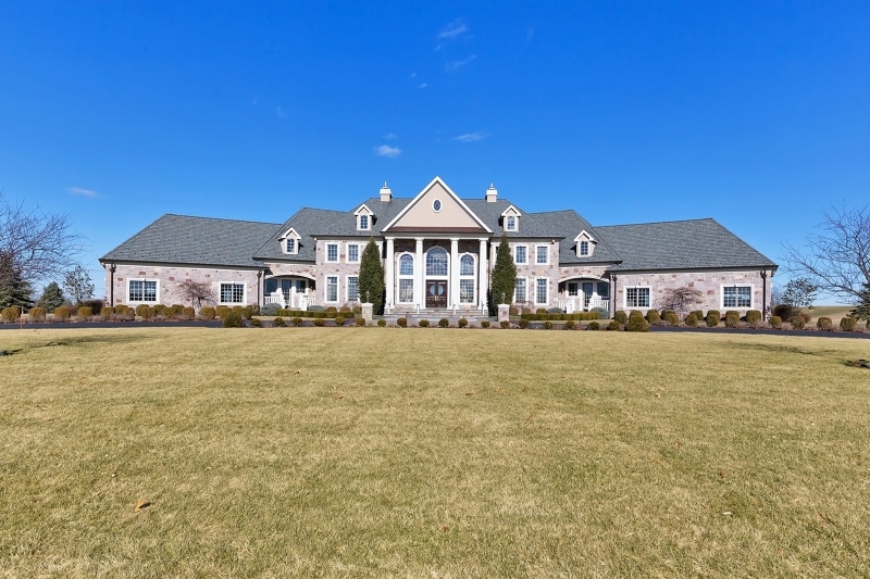 11 Twins Ct, Pittstown, NJ 08867 - photo 1