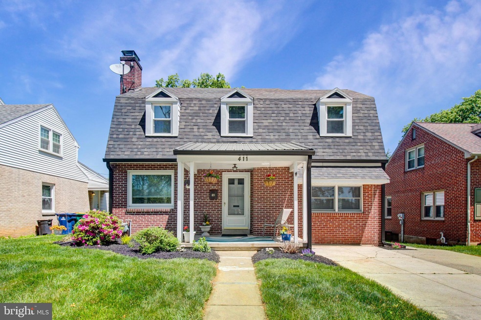 411 Dorchester Ave, Reading, PA 19609 - photo 1