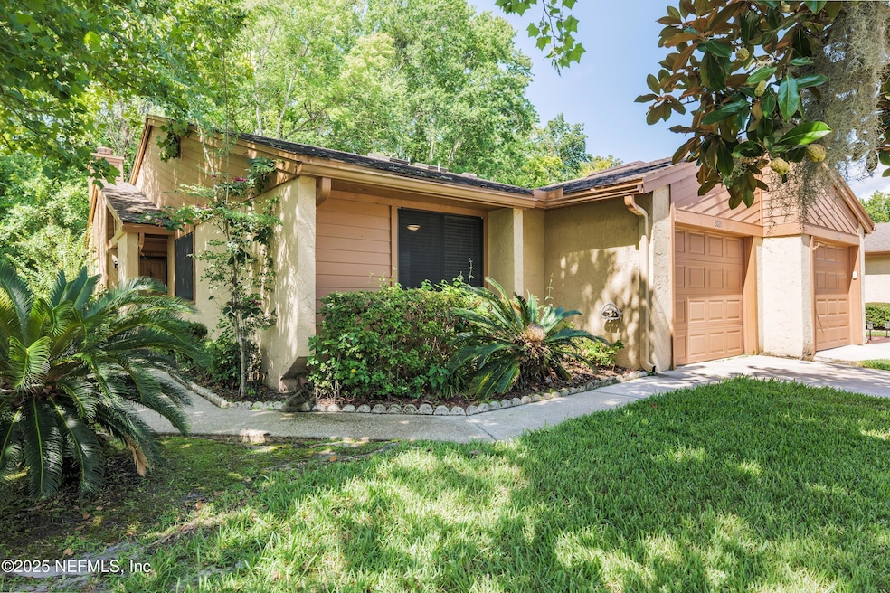 85 Debarry Ave unit 3021, Orange Park, FL 32073 - photo 1