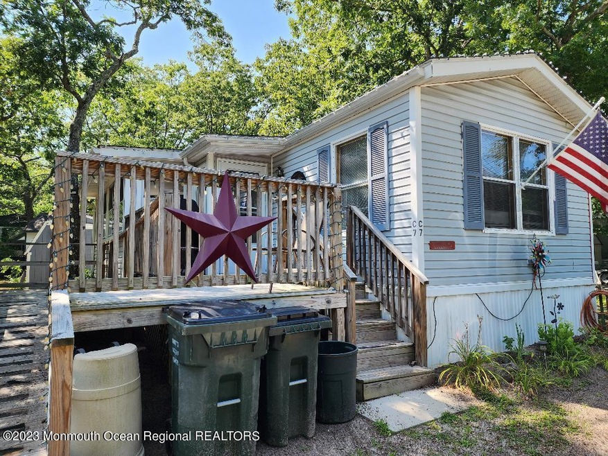 525 E Main St unit C-7, Little Egg Harbor Township, NJ 08087 - photo 1