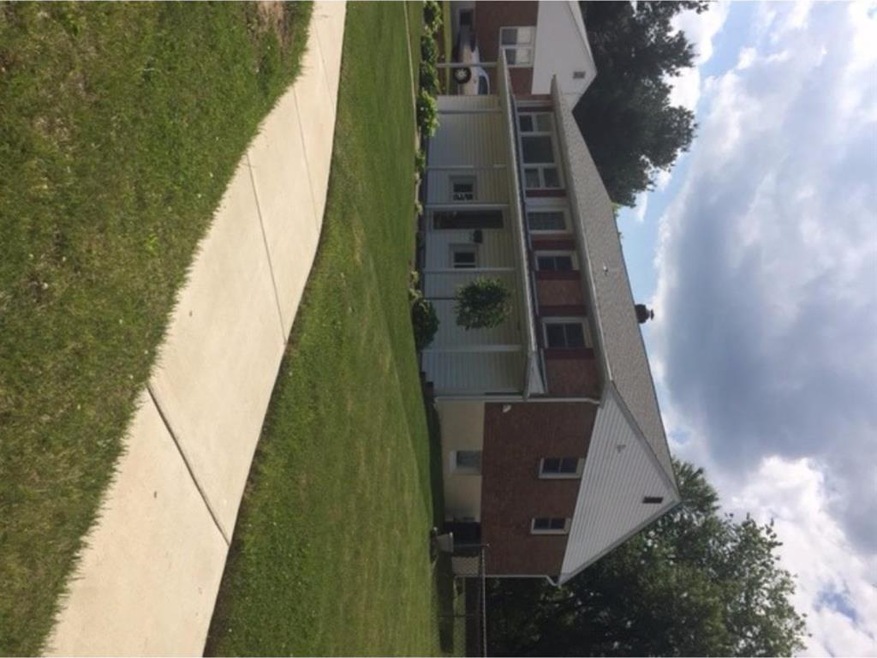 4521 Sharon Dr, Wilmington, DE 19808 - photo 1