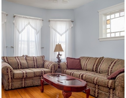 6 Shillaber St unit 2, Peabody, MA 01960 - photo 1