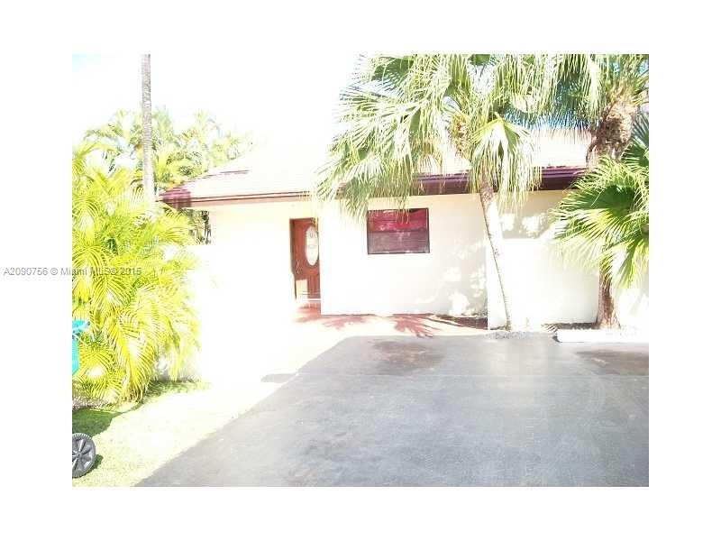 15341 SW 80th Ln, Miami, FL 33193 - photo 1
