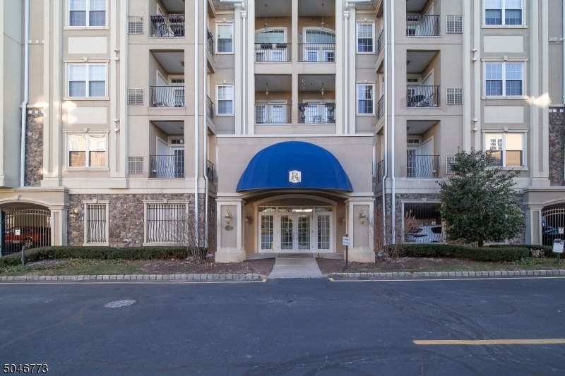 8303 Harcourt Rd, Clifton, NJ 07013 - photo 1