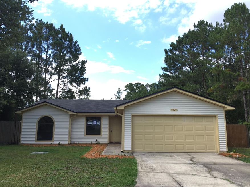 7777 Hunters Lake Cir N, Jacksonville, FL 32210 - photo 1