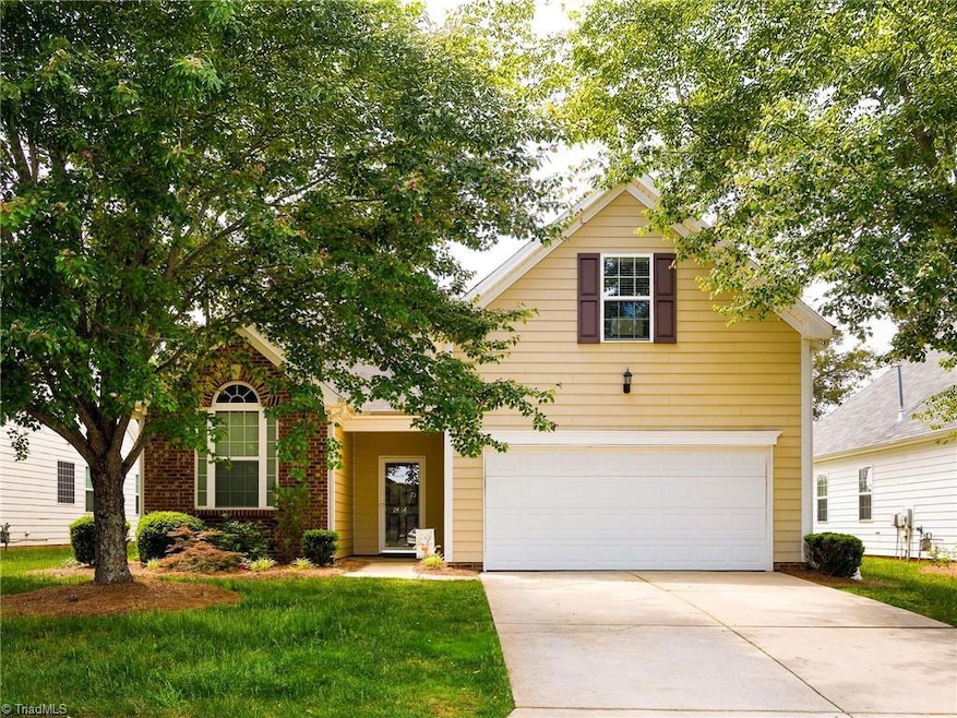 Welcome Home to 2464 Birch View Dr