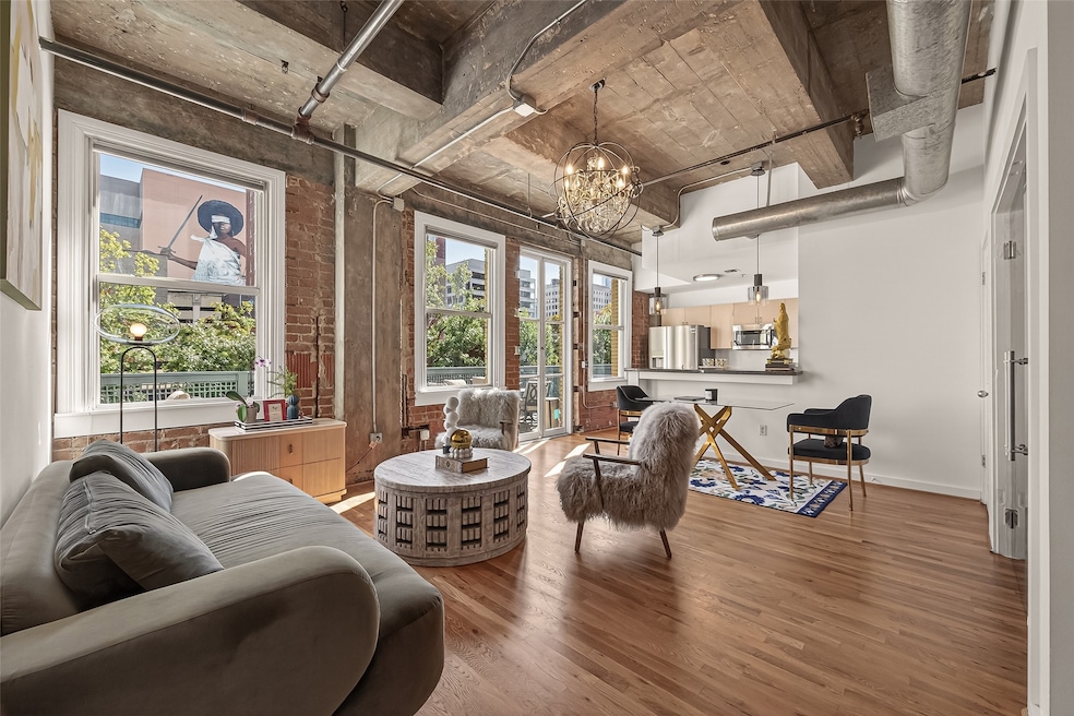 204 Travis St unit 2-B, Houston, TX 77002 - photo 1