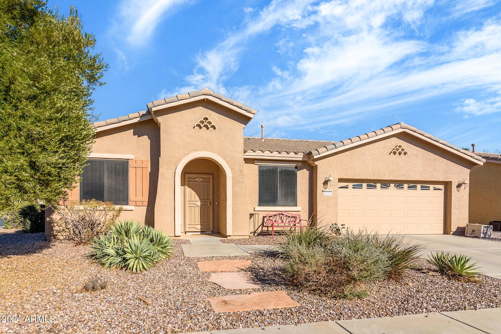 20183 N Big Dipper Dr, Maricopa, AZ 85138 - photo 1