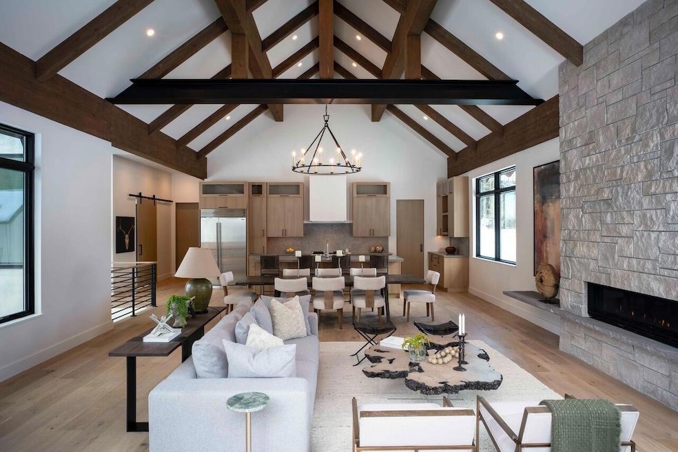 Under Contract $5,695,000