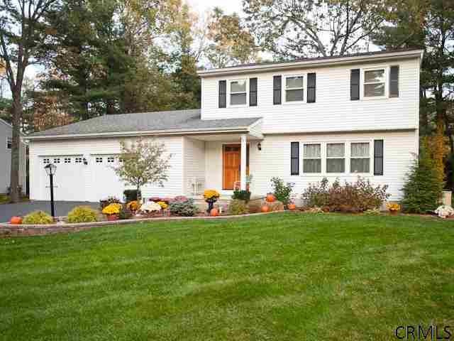 24 Rip van Ln, Ballston Spa, NY 12020 - photo 1