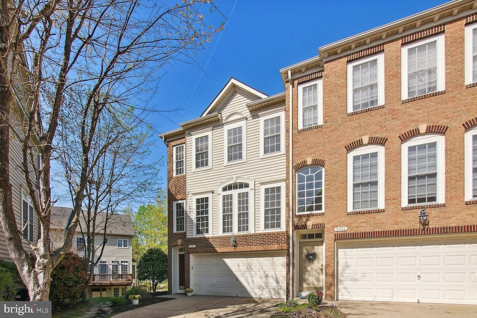 9058 Tanyard Ln, Lorton, VA 22079 - photo 1