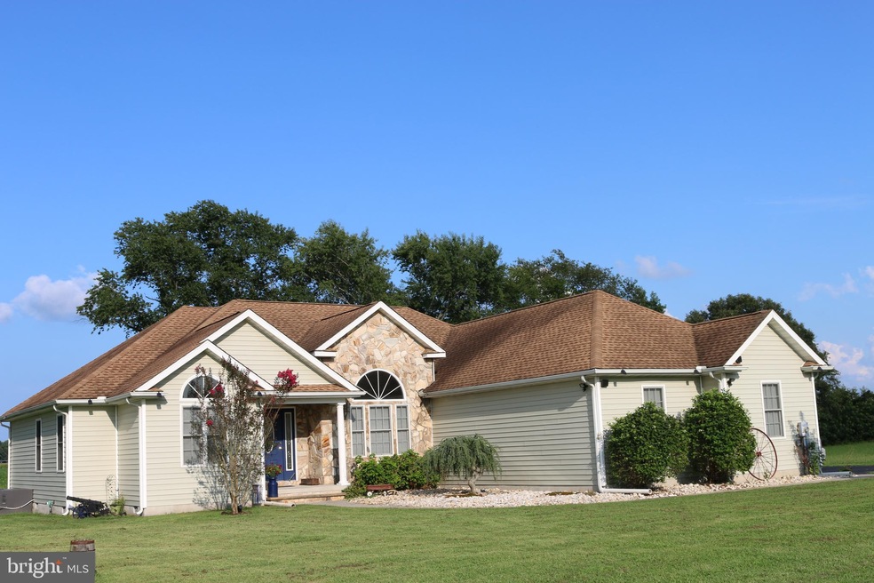 115 E Lucky Estates Dr, Harrington, DE 19952 - photo 1