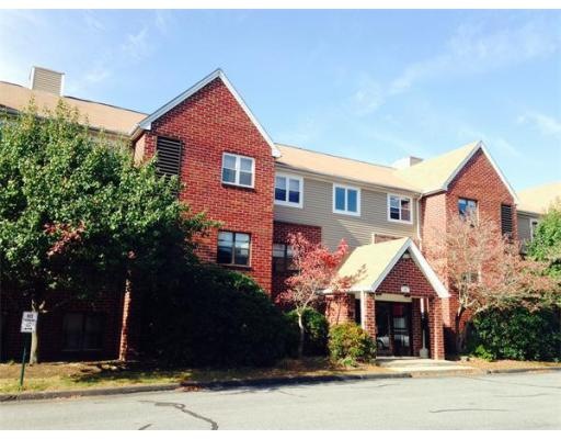 35 Longworth Ave unit 15, Brockton, MA 02301 - photo 1