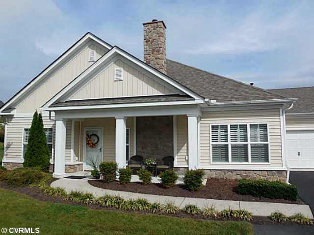 Exterior Front - Beautiful!