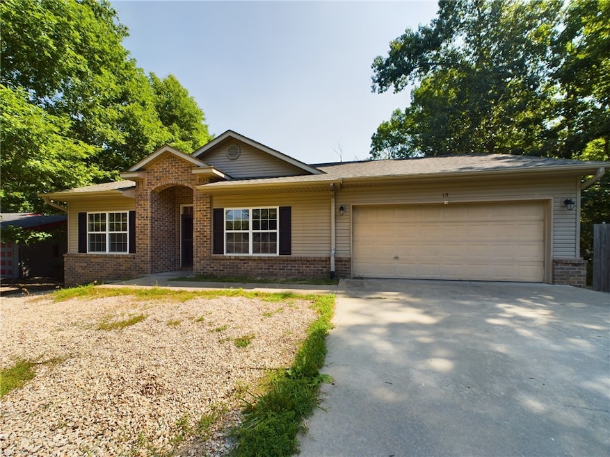 15 Ridgewell Ln, Bella Vista, AR 72715 - photo 1