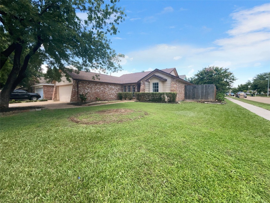 10406 Cedar Park Ln, Houston, TX 77086 - photo 1