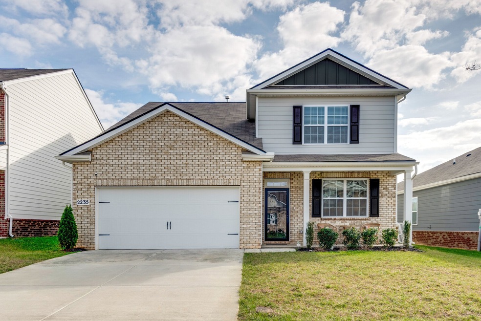 Welcome to 2235 Knox Ln.! 