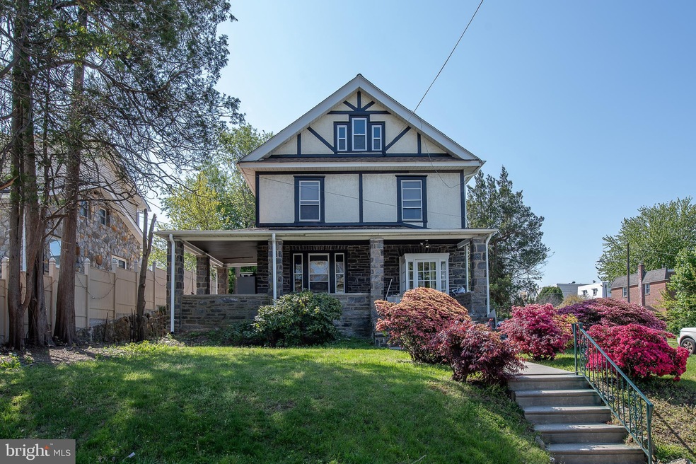 423 S Cedar Ln, Upper Darby, PA 19082 - photo 1