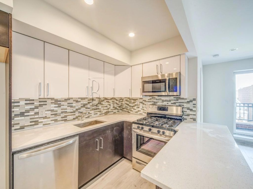 30-68 38th St unit 4C, Astoria, NY 11103 - photo 1