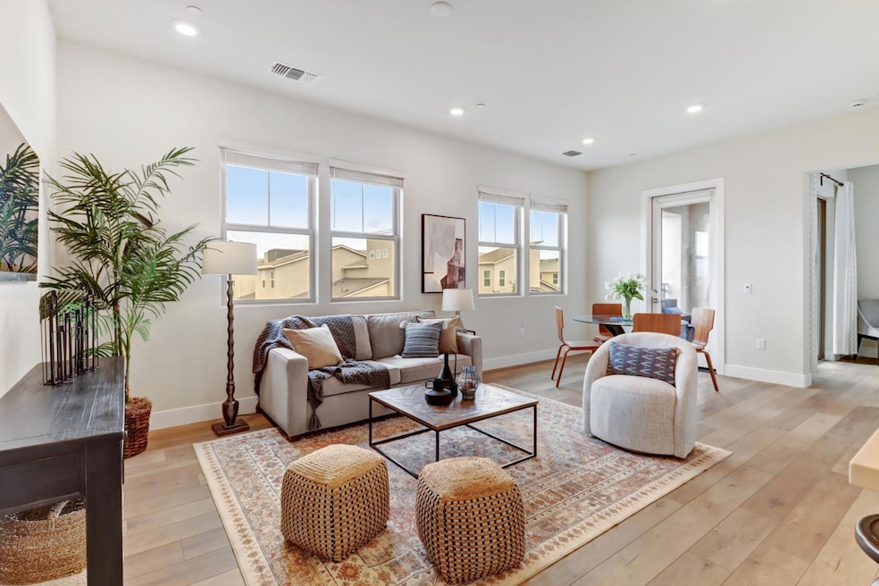 1661 Spring St unit 343, Davis, CA 95616 - photo 1