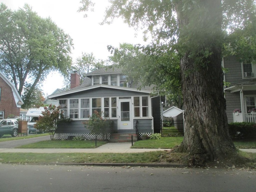 37 Fox St, West Springfield, MA 01089 - photo 1