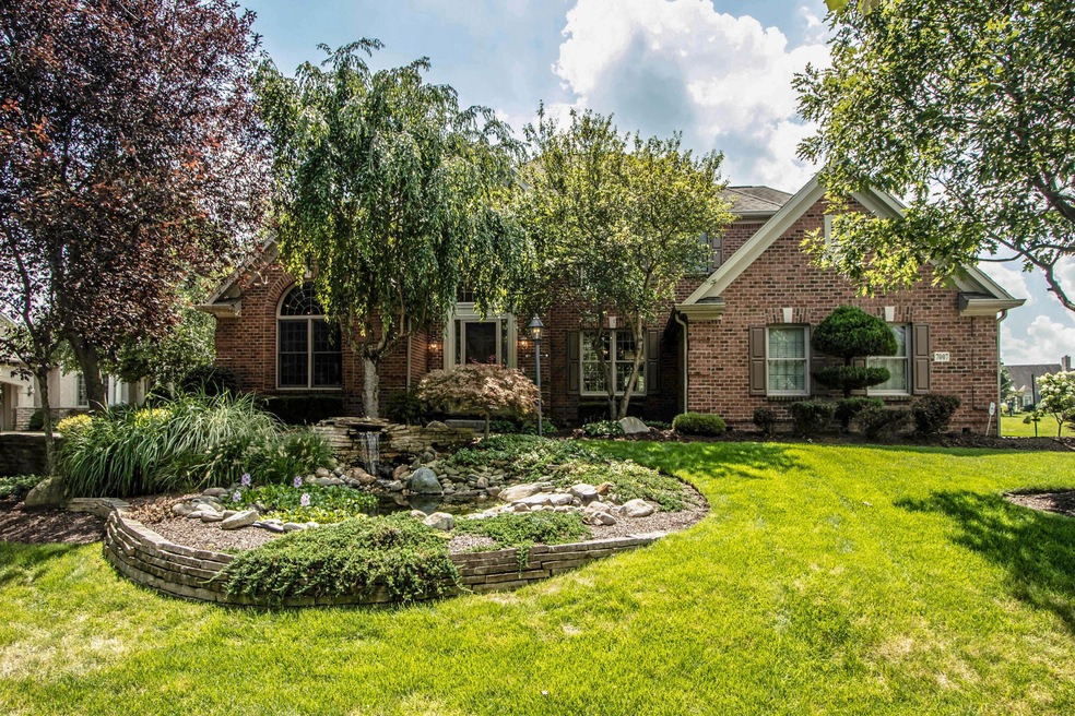 7007 Rob Roy Dr, Dublin, OH 43017 - photo 1