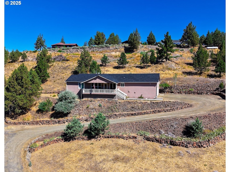 111 Valley View Dr, John Day, OR 97845 - photo 1
