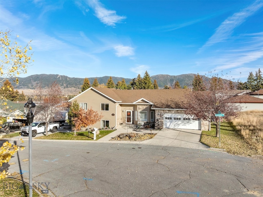 3006 Mammoth Dr, Butte, MT 59701 - photo 1