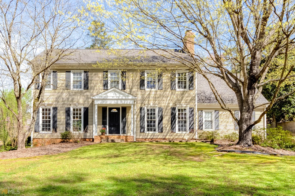 Welcome Home to 2105 Wenlok Trl