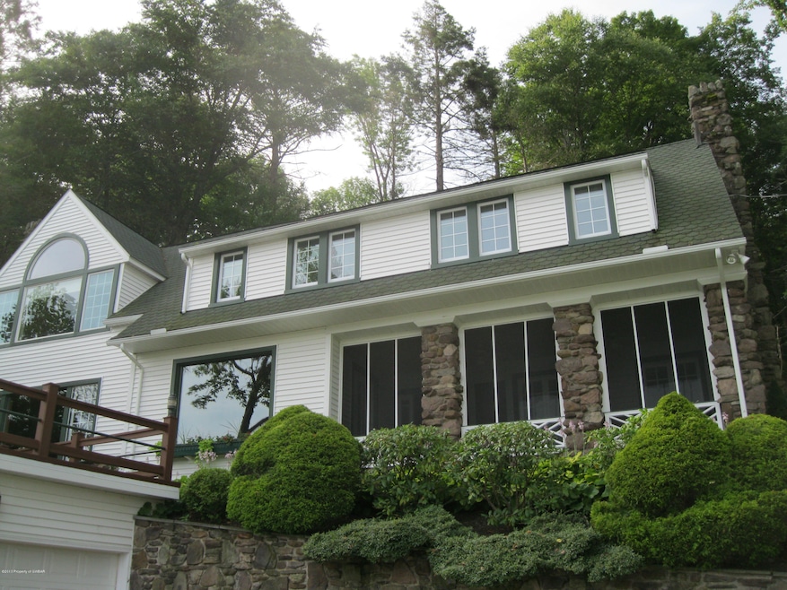 3319 Lakeside Dr, Harveys Lake, PA 18618 - photo 1